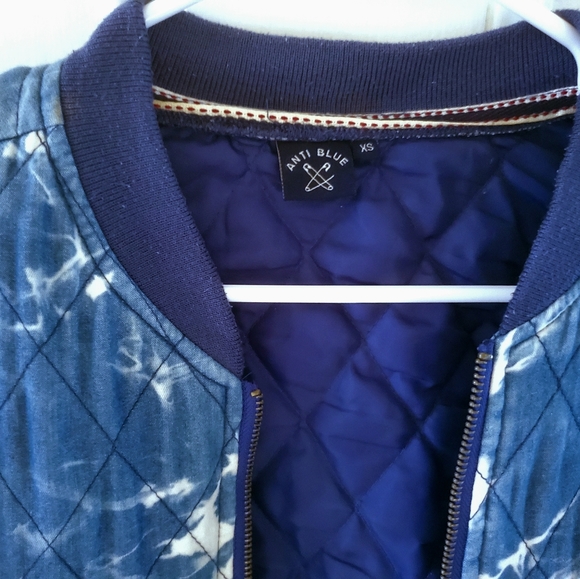 Vintage AntiBlue Shibori style jacket - Picture 3 of 5